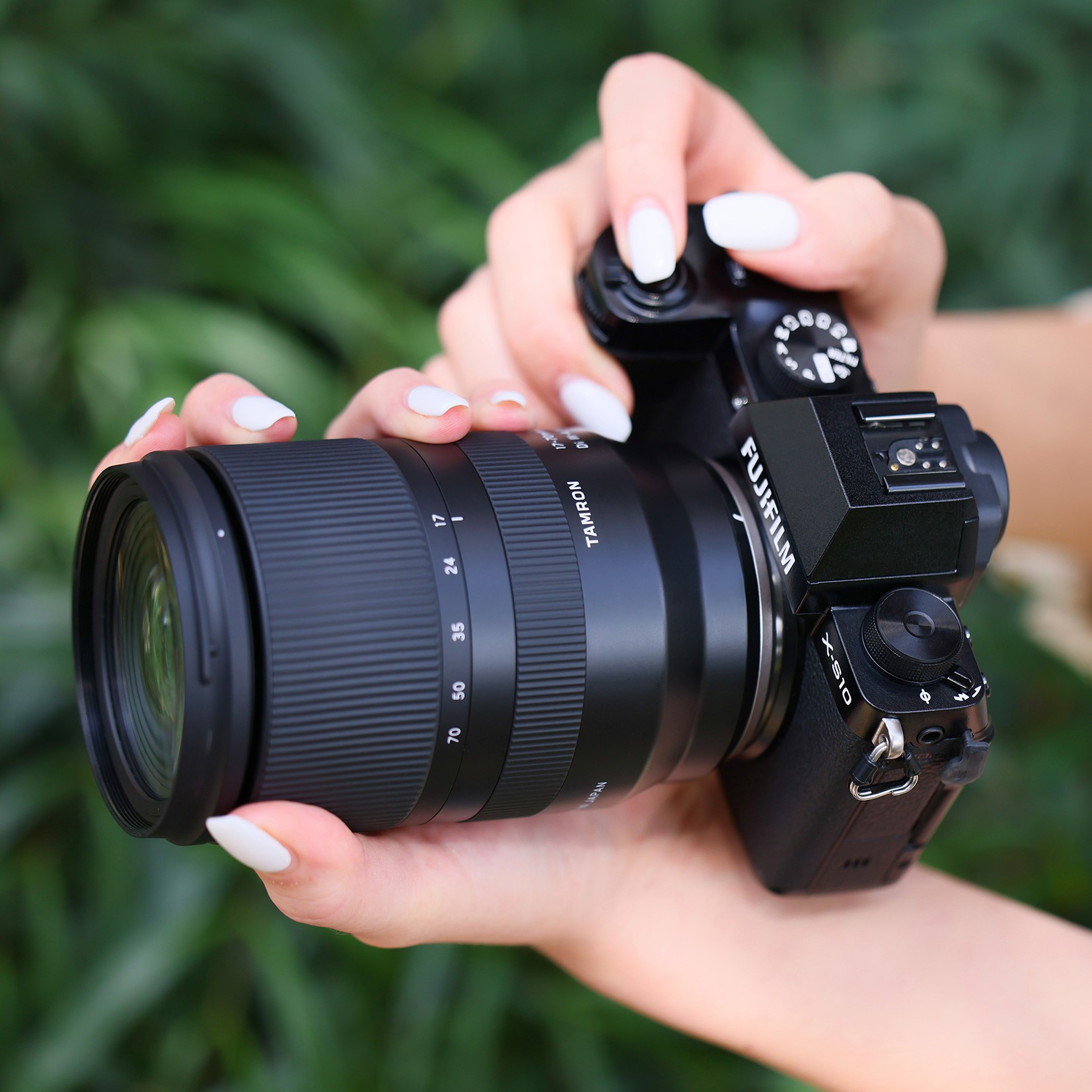 Tamron B070 17-70mm F/28 Fujifilm X-Mount Lens