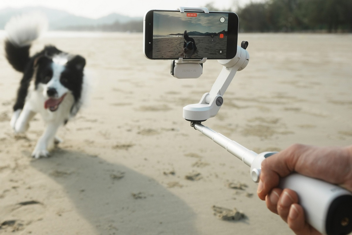 Zhiyun Smooth-Q5 Ultra: An All-Round AI Tracking Smartphone Gimbal