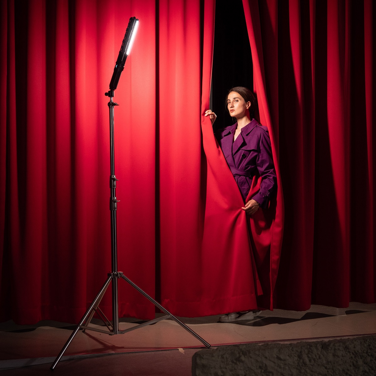 Zhiyun FiveRay V60 Light Wand Offers Unparalleled Control and Freedom